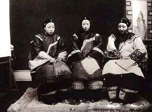 三寸金莲直播在线观看,揭秘古代缠足文化魅力瞬间  第3张
